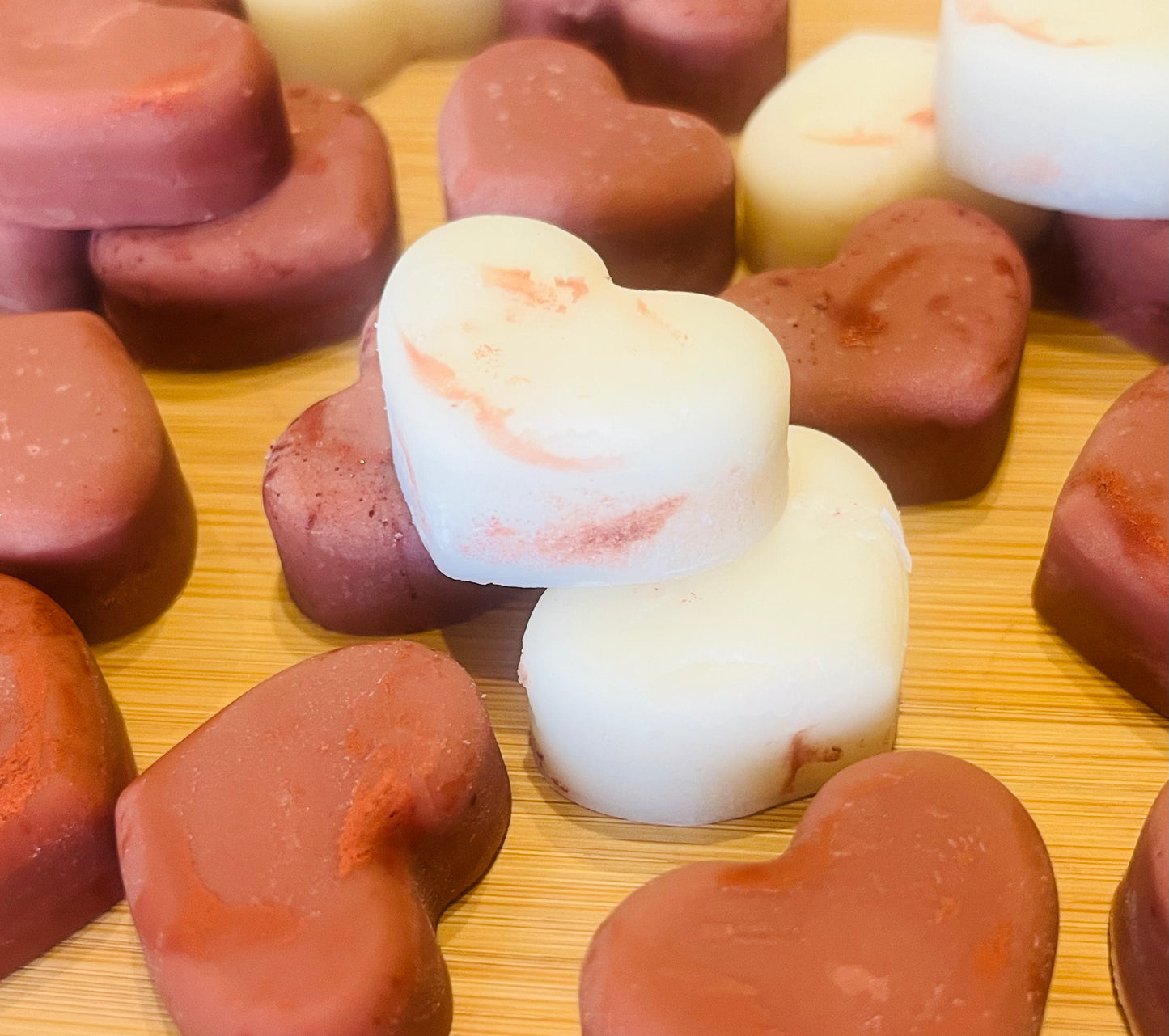 Wax melts with essential oils, price is per 4 pieces